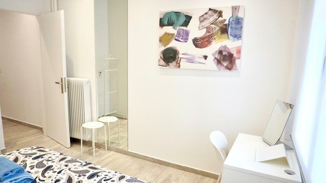Modern & Central Apt In Aten Exteriör bild
